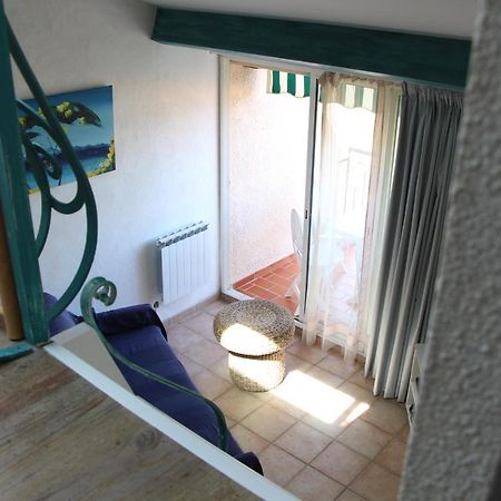 De La Couleur Aux Marquises Apartment La Londe-les-Maures Luaran gambar