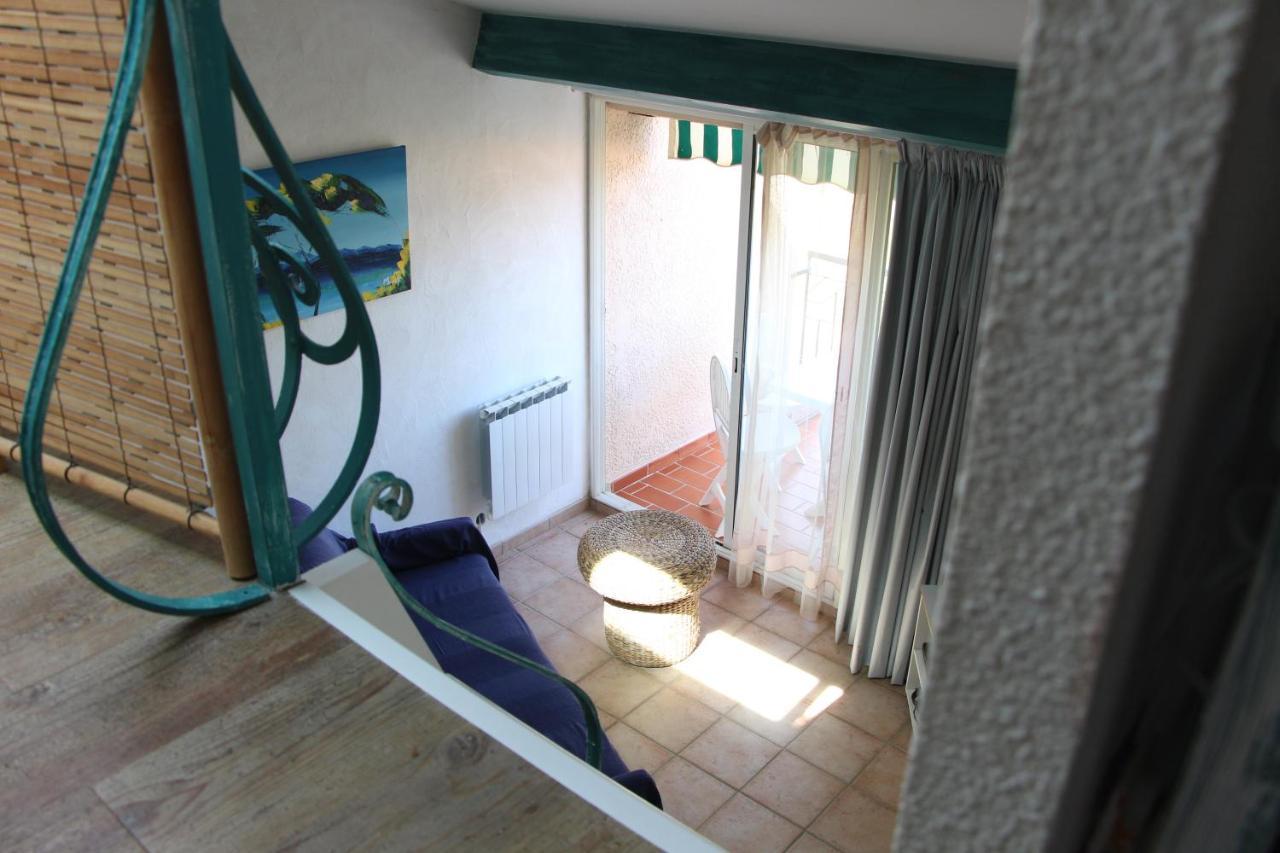 De La Couleur Aux Marquises Apartment La Londe-les-Maures Luaran gambar
